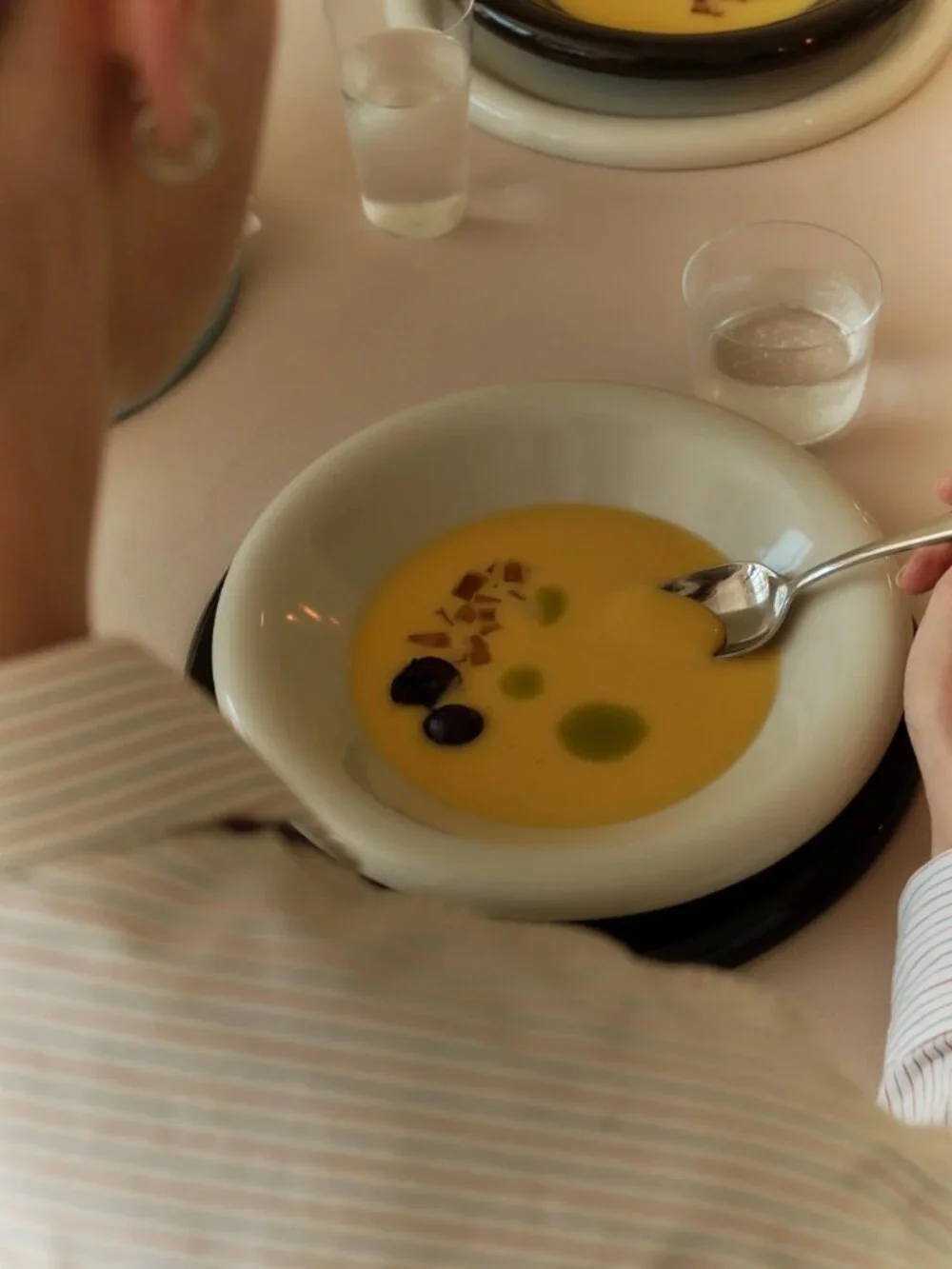 Softedge Studio Dinner Dish – Marshmallow